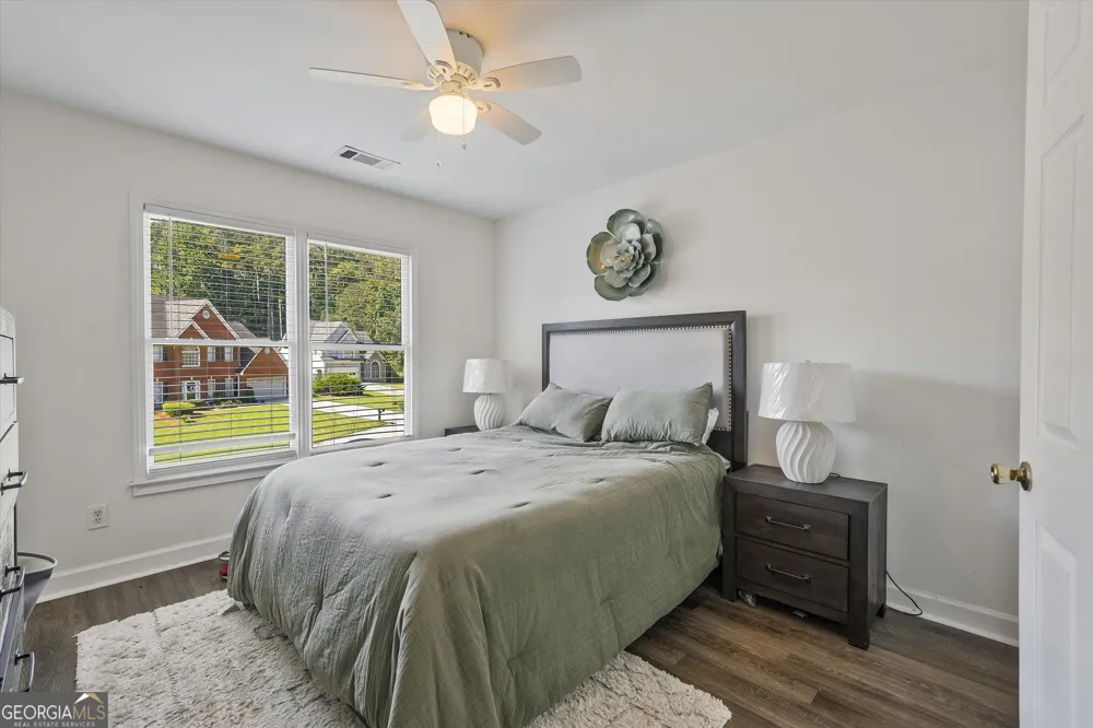 2170 Thorndale DR SW Lilburn, GA 30047