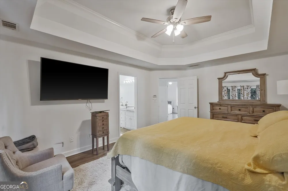 2170 Thorndale DR SW Lilburn, GA 30047
