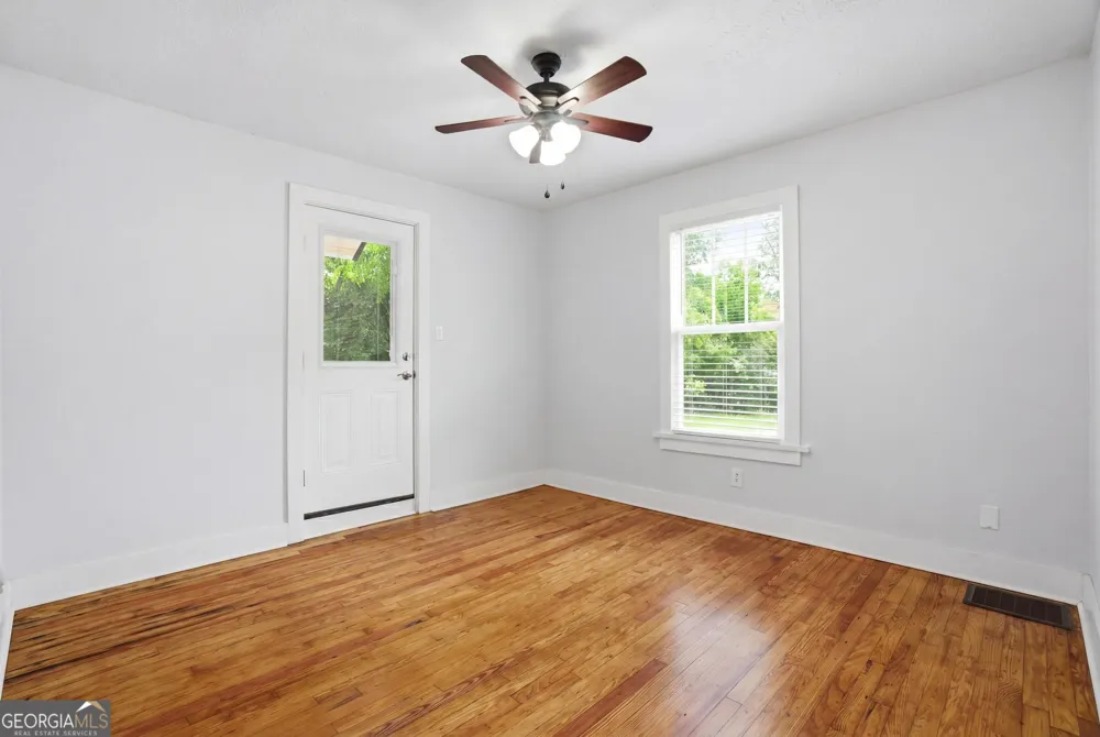 3022 Maple RD SE Lindale, GA 30147