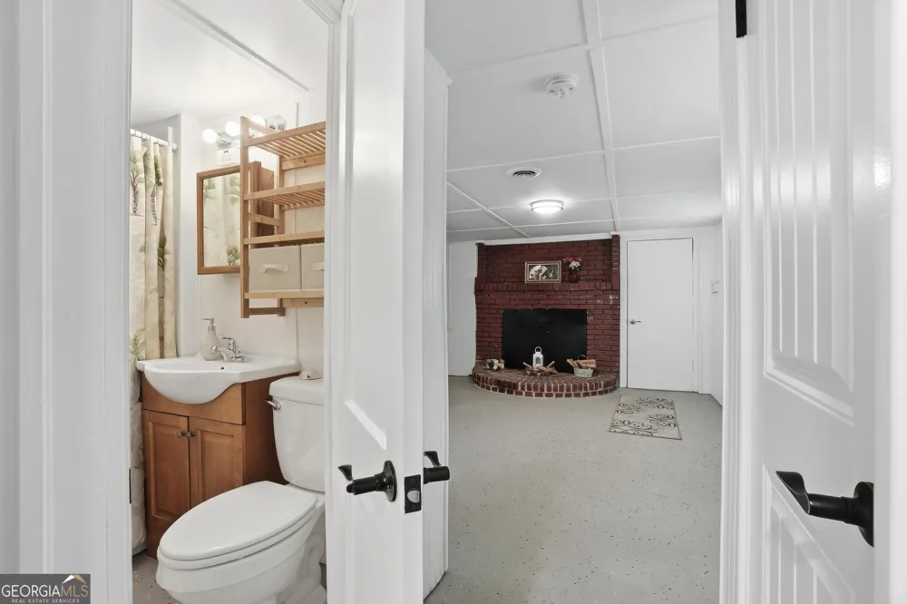 3022 Maple RD SE Lindale, GA 30147