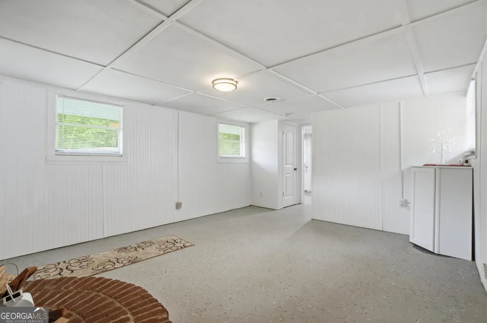 3022 Maple RD SE Lindale, GA 30147