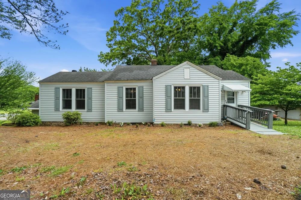 3022 Maple RD SE Lindale, GA 30147