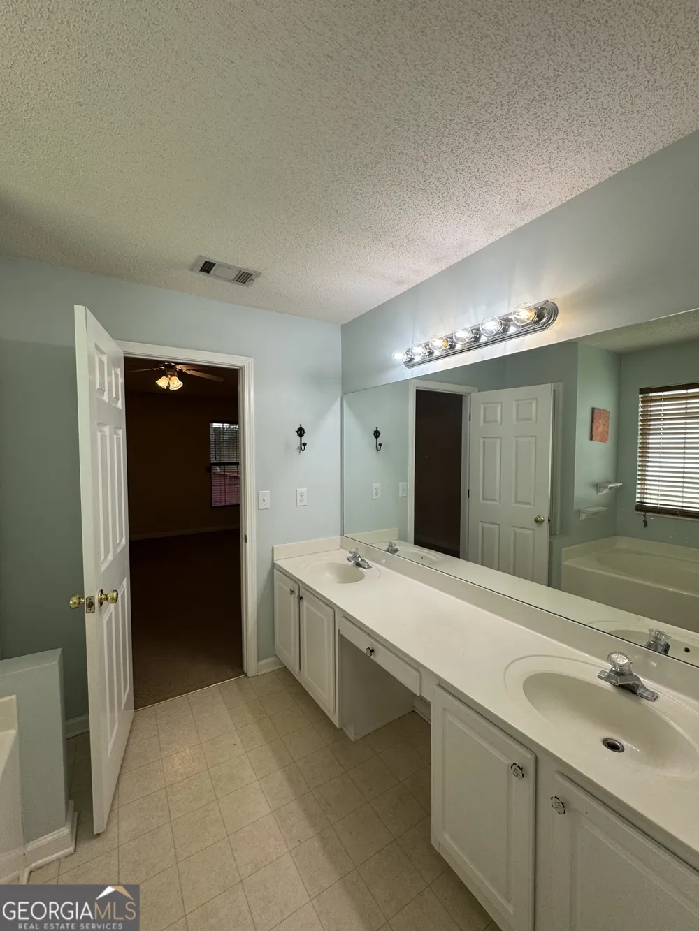1840 Arborwood DR Grayson, GA 30017