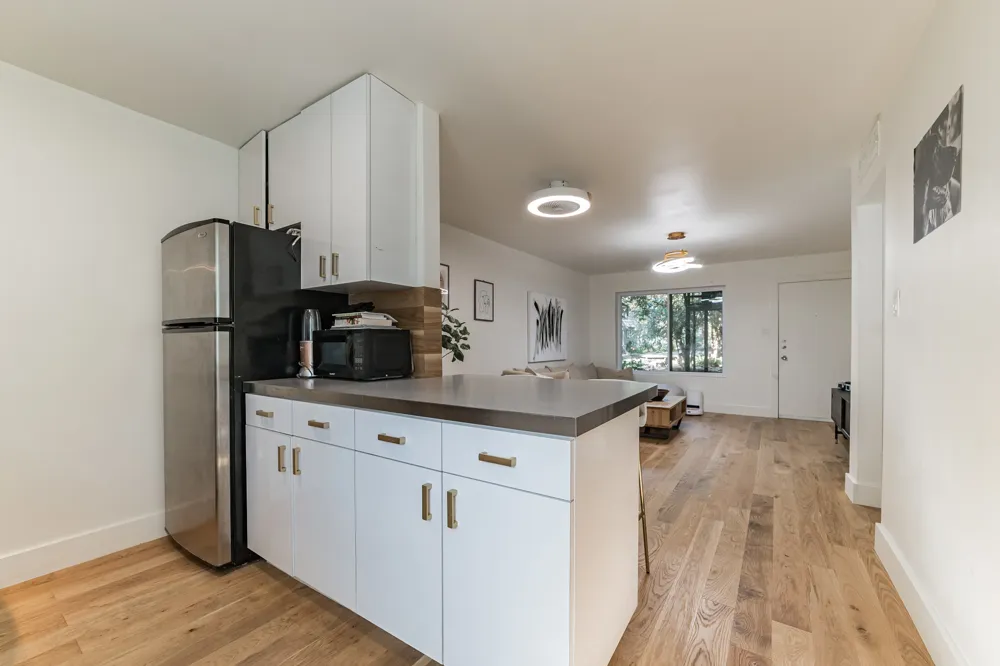 300 Crockett Street #111 Austin, TX 78704