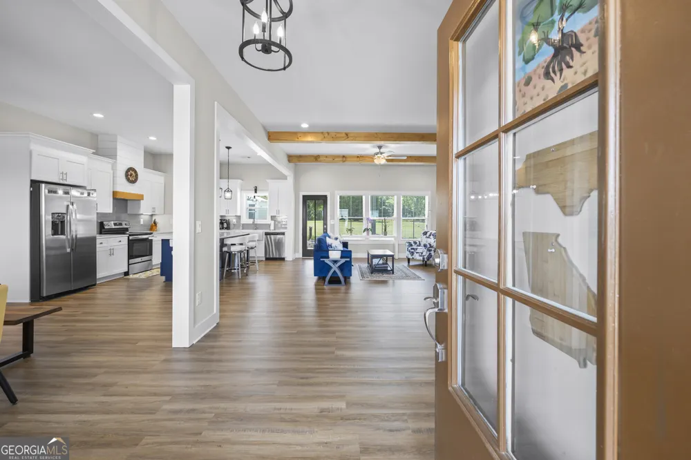 209 Unawatti RD Canon, GA 30520