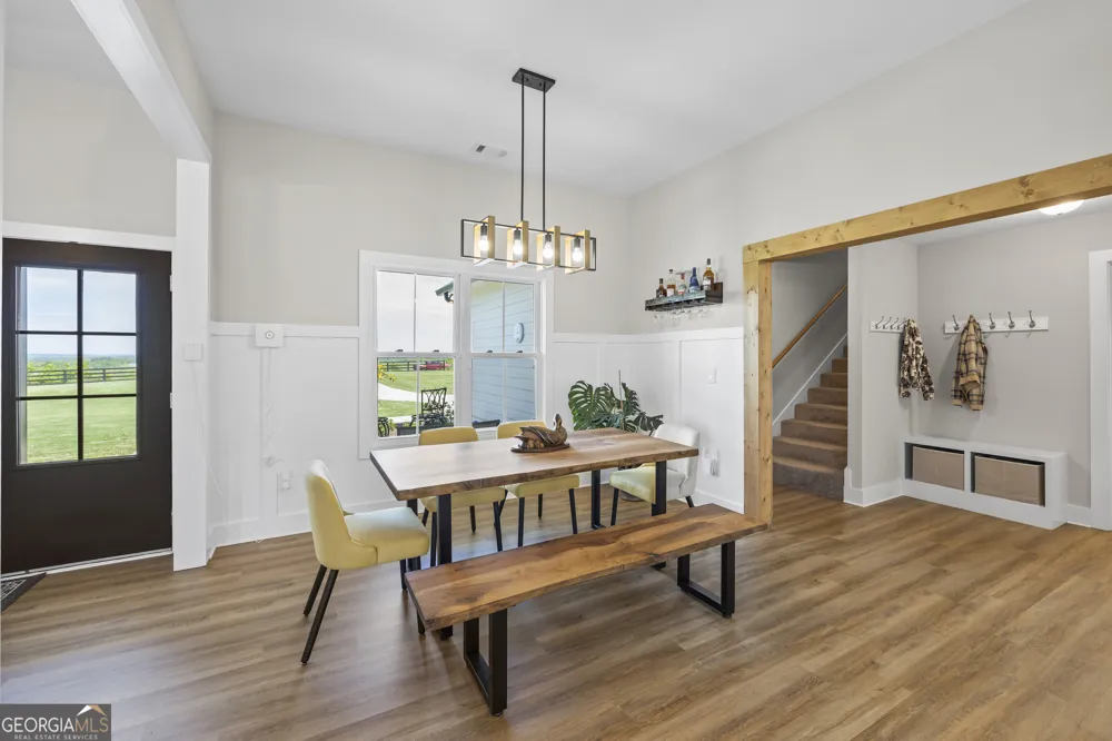 209 Unawatti RD Canon, GA 30520