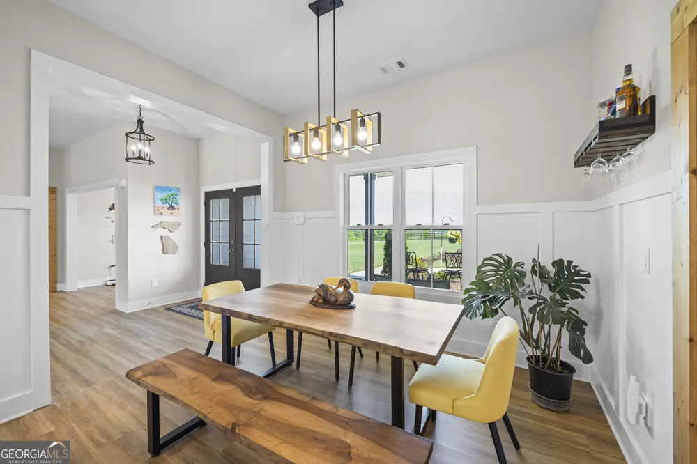 209 Unawatti RD Canon, GA 30520