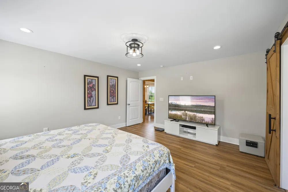 209 Unawatti RD Canon, GA 30520