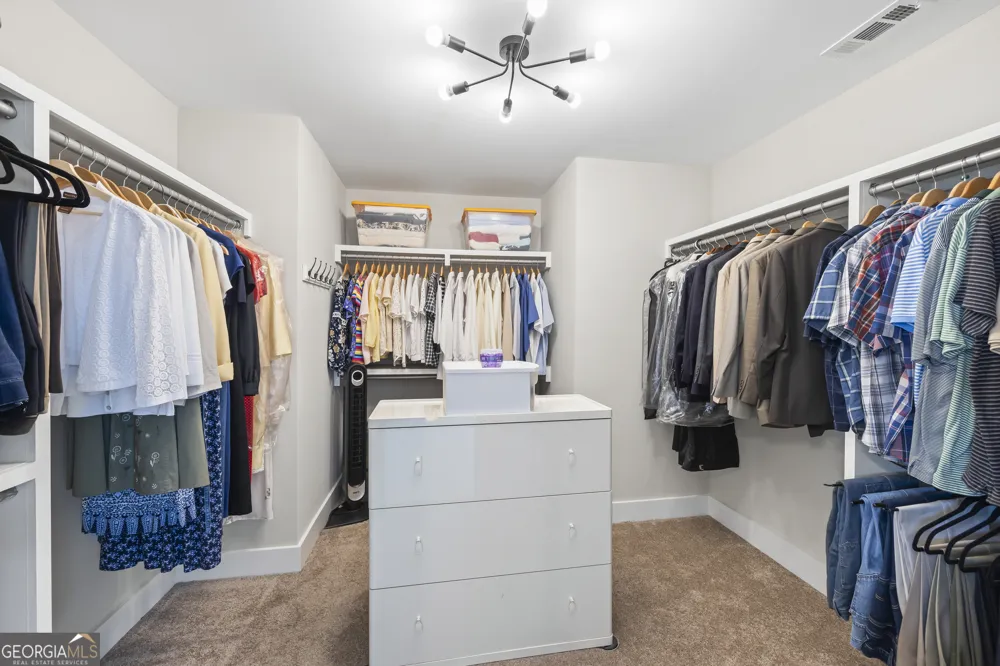 209 Unawatti RD Canon, GA 30520