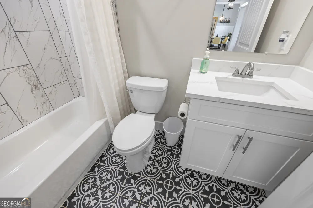209 Unawatti RD Canon, GA 30520