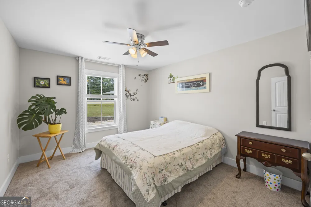 209 Unawatti RD Canon, GA 30520