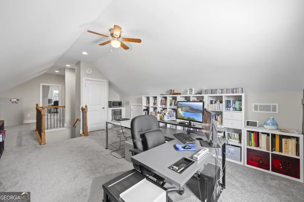 209 Unawatti RD Canon, GA 30520