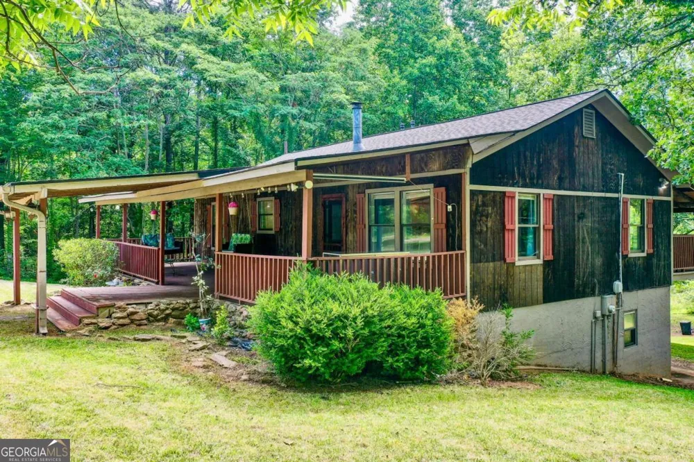 8176 E HIGHWAY 5 Whitesburg, GA 30185