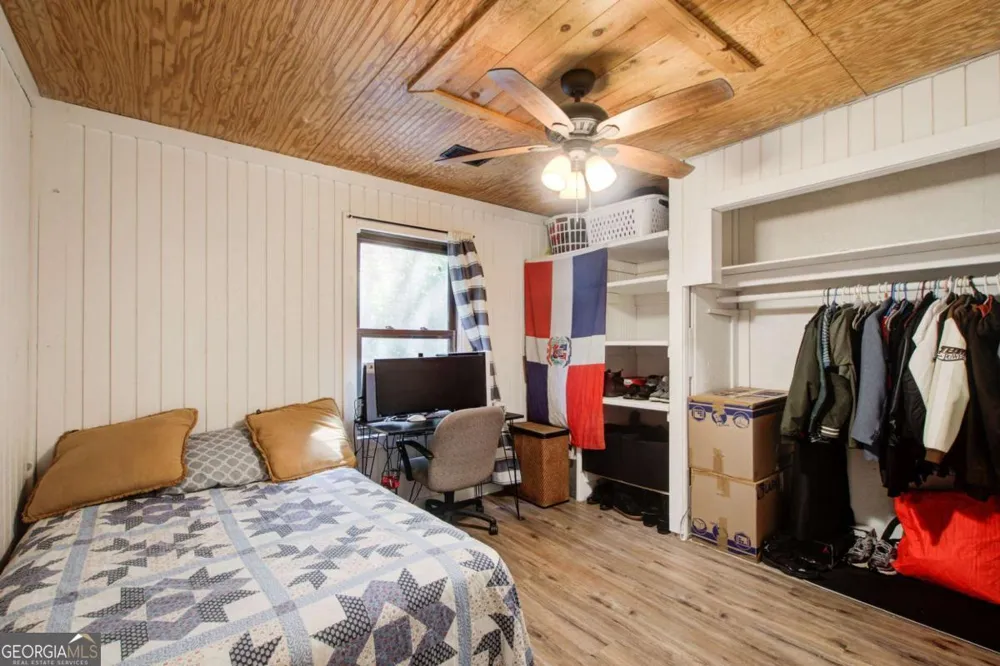 8176 E HIGHWAY 5 Whitesburg, GA 30185