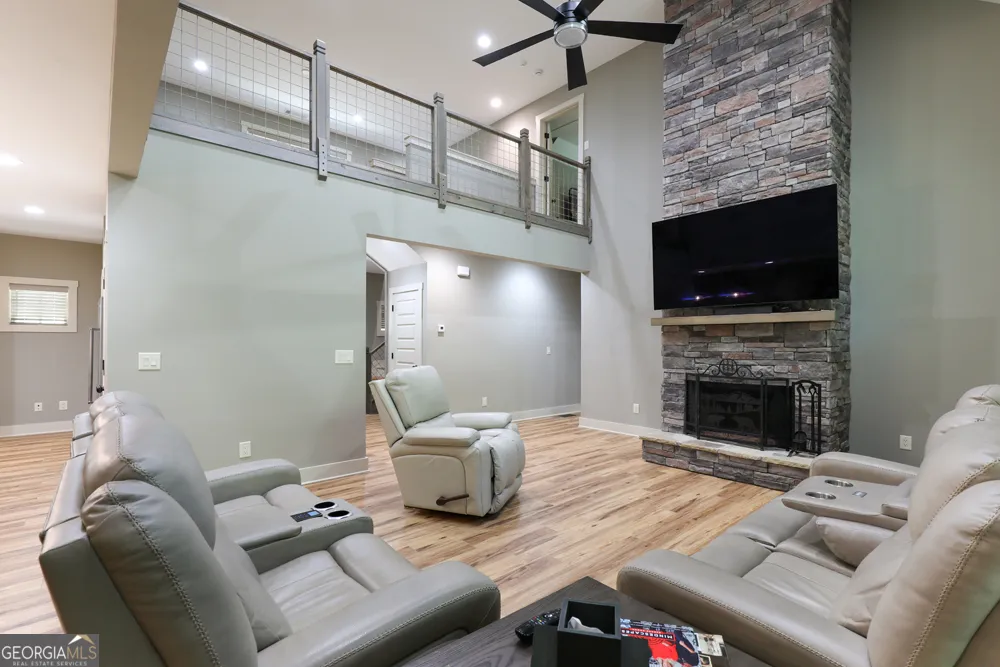 990 Yonah Lake DR Sautee Nacoochee, GA 30571