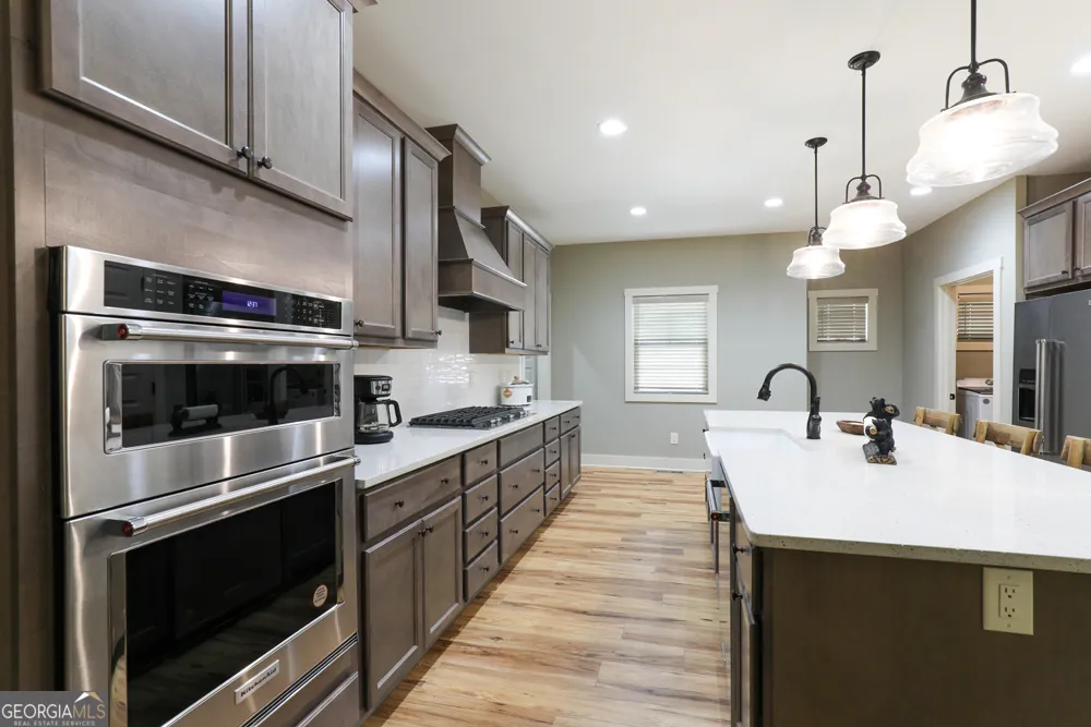 990 Yonah Lake DR Sautee Nacoochee, GA 30571
