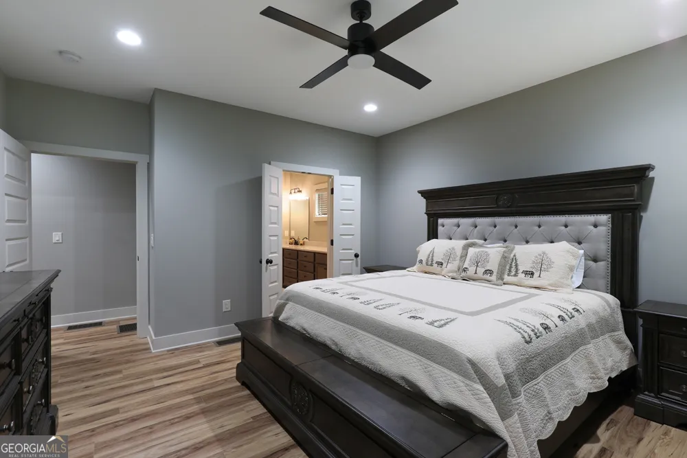 990 Yonah Lake DR Sautee Nacoochee, GA 30571