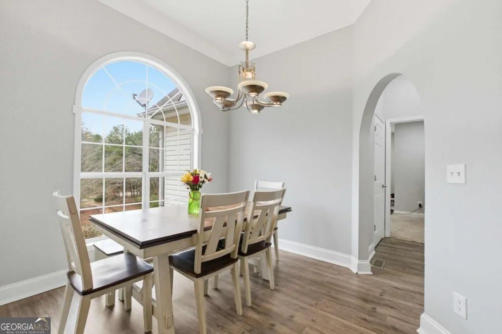 158 Ridge LN Lula, GA 30554