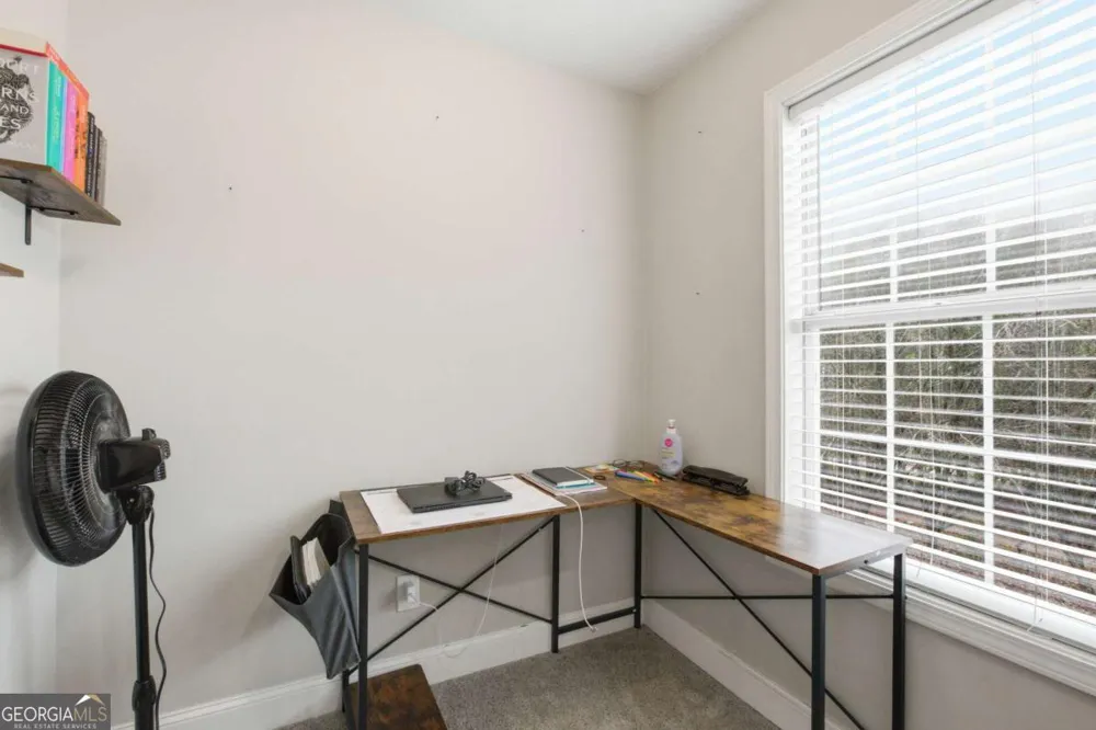 158 Ridge LN Lula, GA 30554