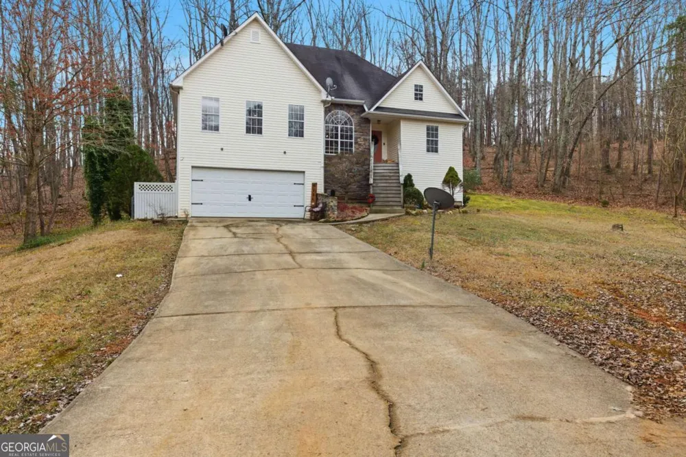 158 Ridge LN Lula, GA 30554