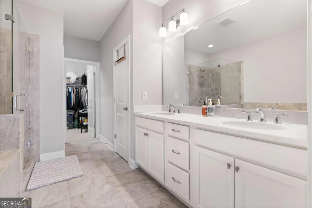 3581 Parkside WAY Brookhaven, GA 30319