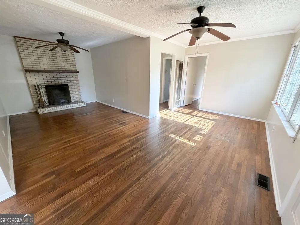 854 N 11th AVE Lanett, AL 36863