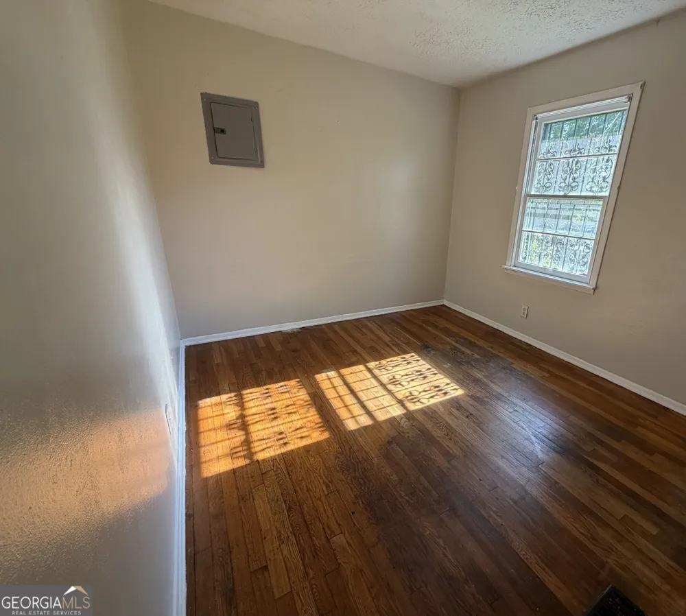 854 N 11th AVE Lanett, AL 36863