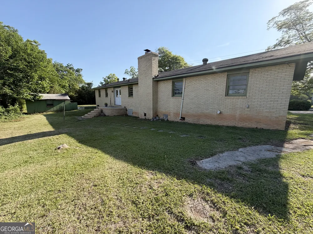 854 N 11th AVE Lanett, AL 36863