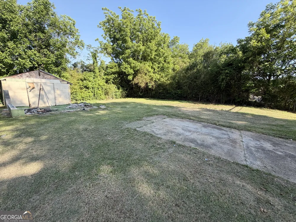 854 N 11th AVE Lanett, AL 36863