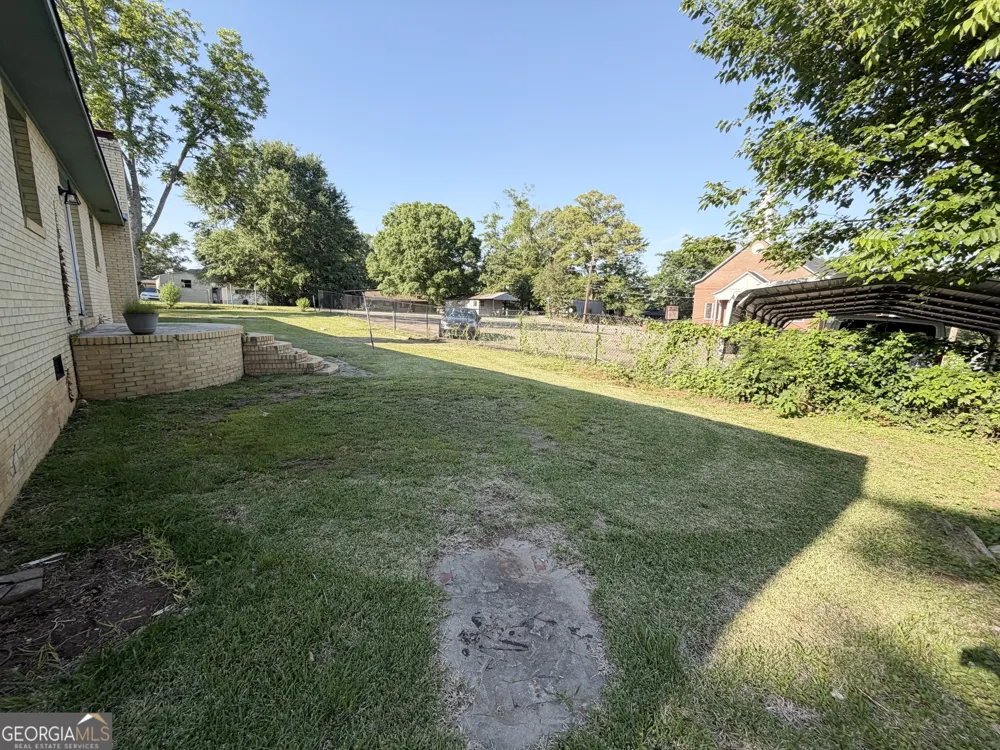 854 N 11th AVE Lanett, AL 36863