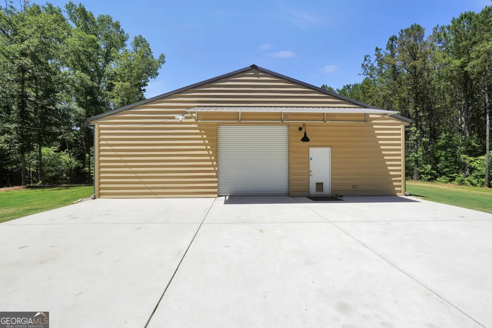 2714 Weems RD Molena, GA 30258