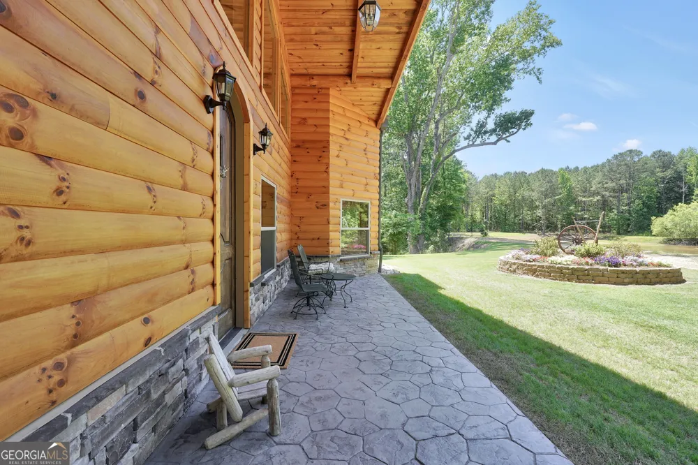 2714 Weems RD Molena, GA 30258