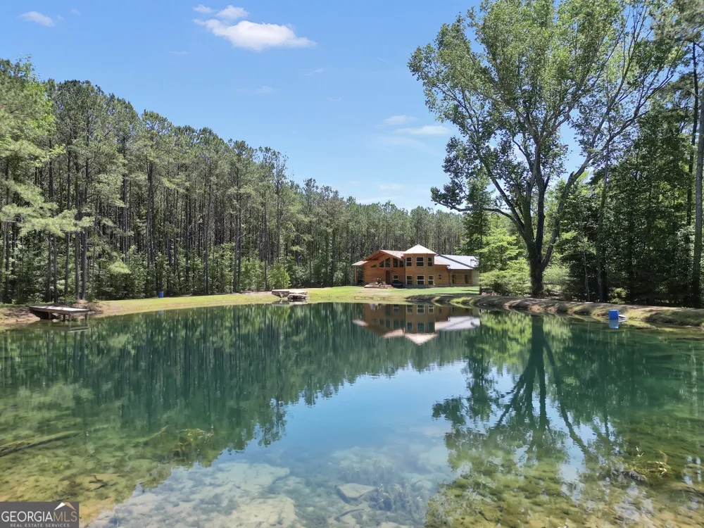 2714 Weems RD Molena, GA 30258