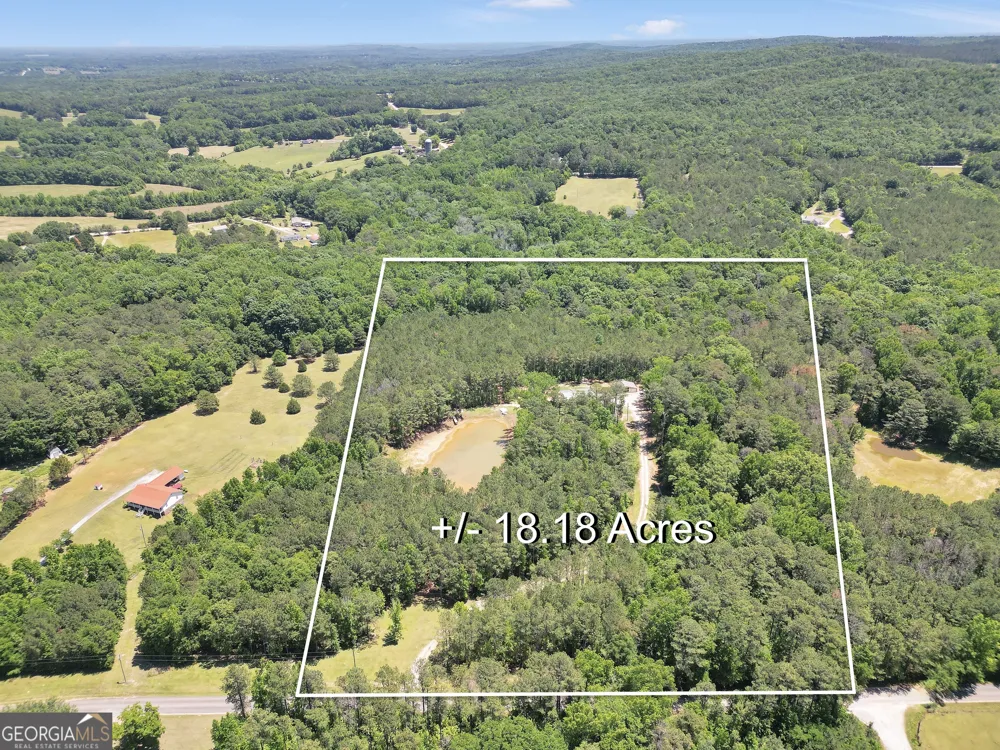 2714 Weems RD Molena, GA 30258