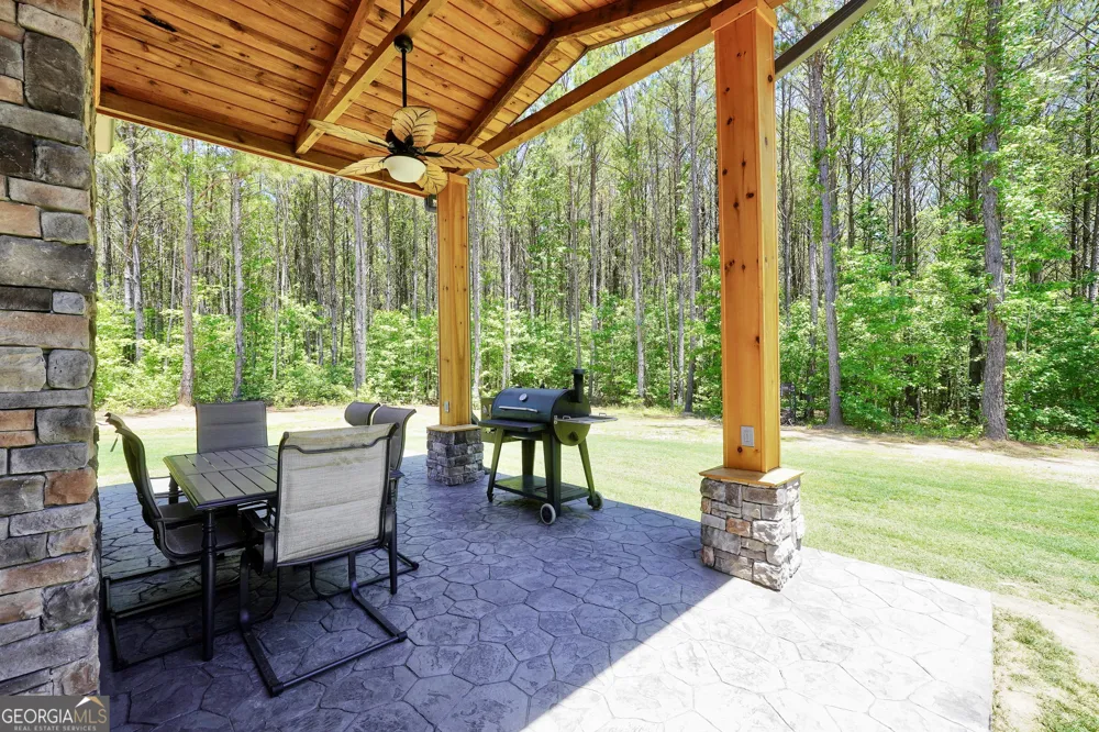 2714 Weems RD Molena, GA 30258