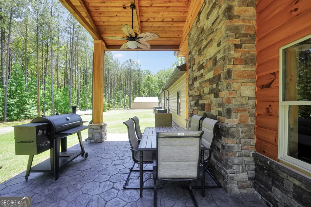 2714 Weems RD Molena, GA 30258