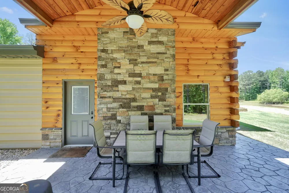 2714 Weems RD Molena, GA 30258