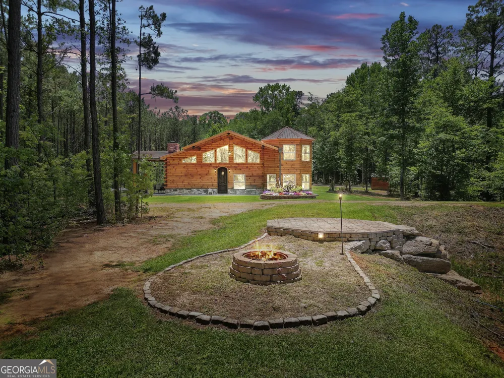 2714 Weems RD Molena, GA 30258