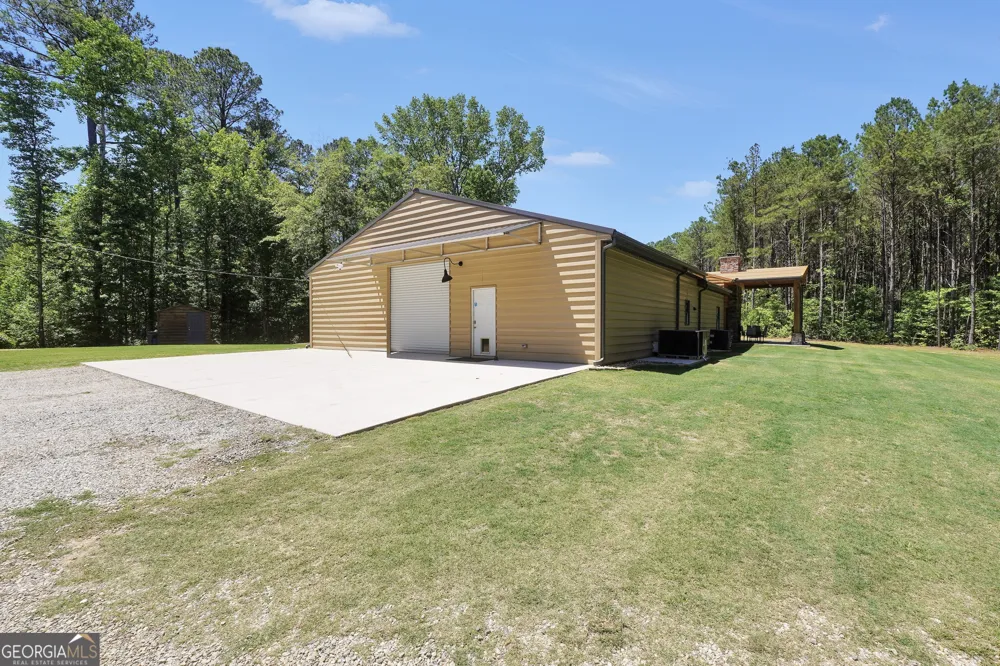 2714 Weems RD Molena, GA 30258