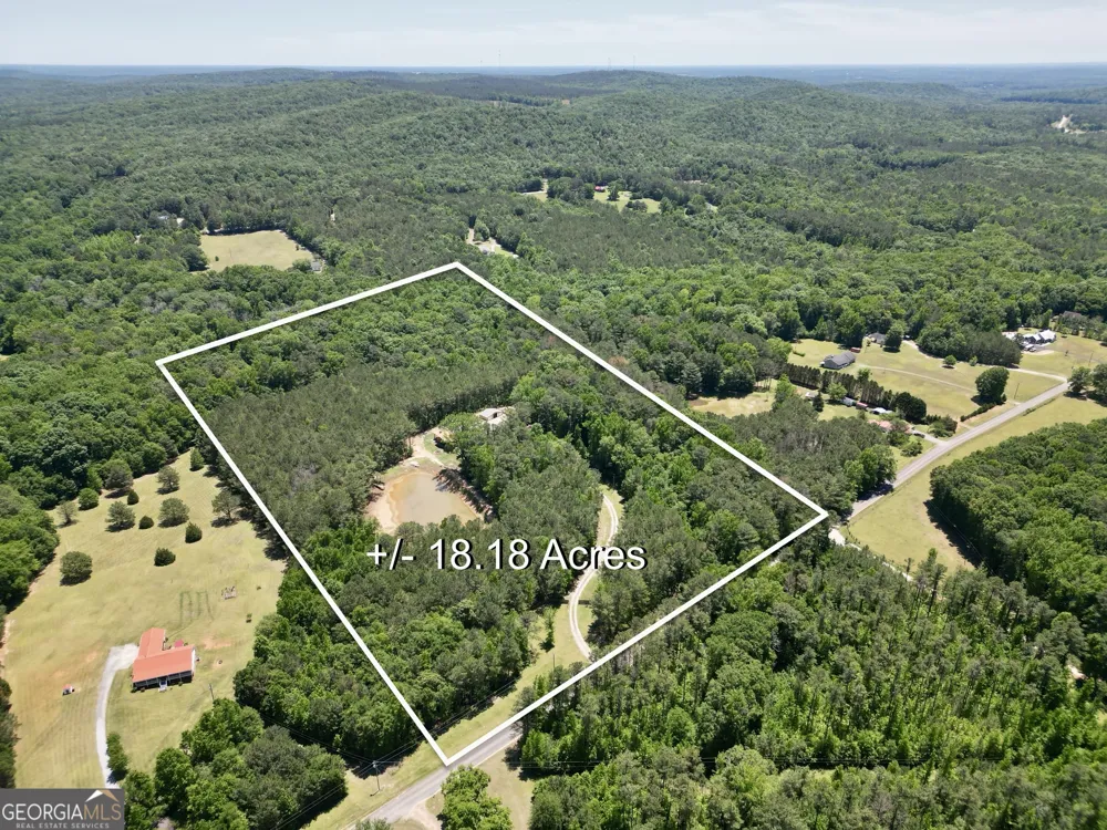 2714 Weems RD Molena, GA 30258
