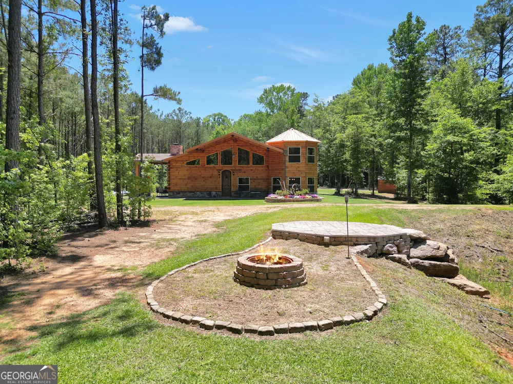 2714 Weems RD Molena, GA 30258