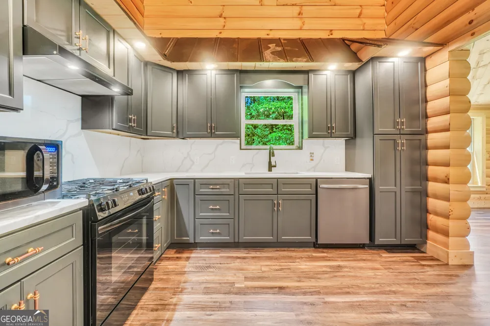 2714 Weems RD Molena, GA 30258