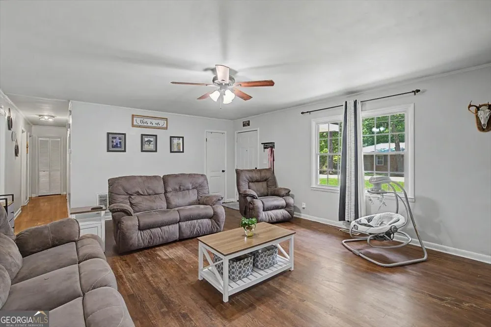 98 James ST Tallapoosa, GA 30176