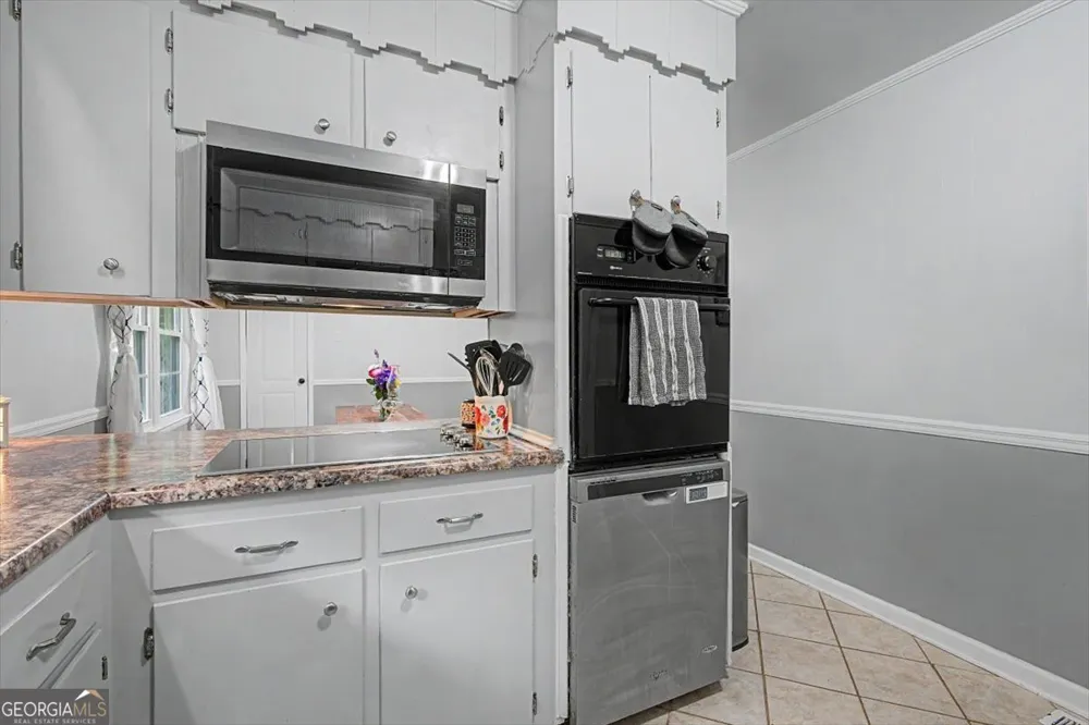 98 James ST Tallapoosa, GA 30176