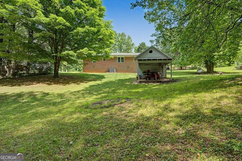 98 James ST Tallapoosa, GA 30176