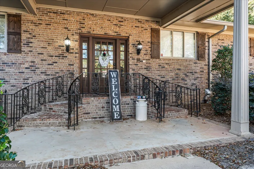 230 Tucker RD Warner Robins, GA 31088