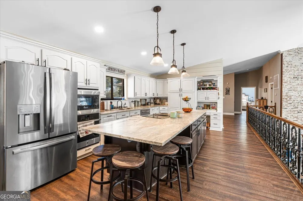 230 Tucker RD Warner Robins, GA 31088