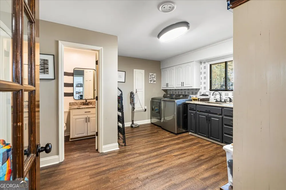 230 Tucker RD Warner Robins, GA 31088