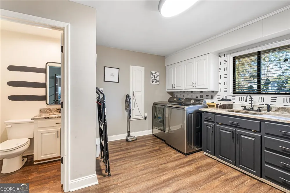 230 Tucker RD Warner Robins, GA 31088