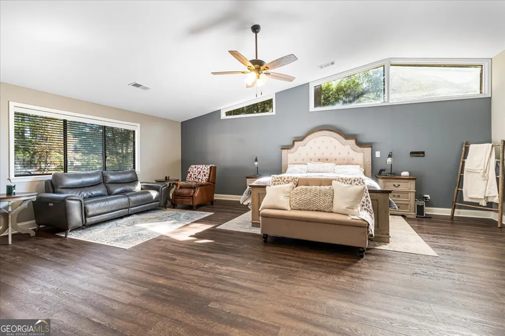 230 Tucker RD Warner Robins, GA 31088